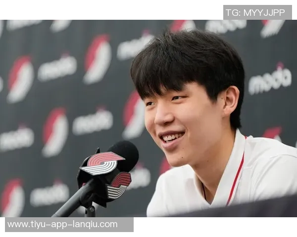 杨瀚森的移动能力成对手三分攻击焦点问题凸显亟待改进