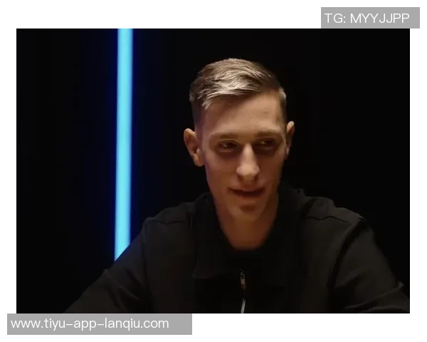 施洛特贝克对替补队友发声批评：仅踢三十分钟却未全力以赴令人失望